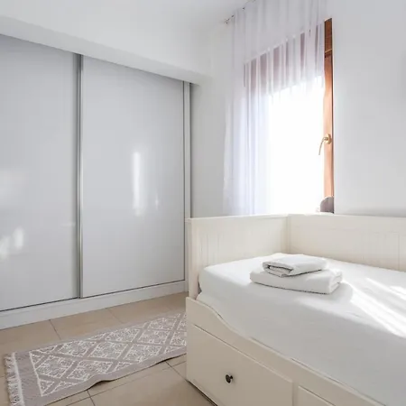 Villa Esma Golf & *